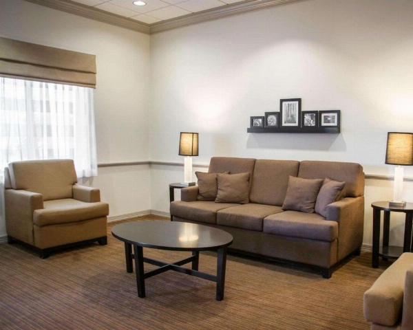 Sleep Inn & Suites Medical Center image 8